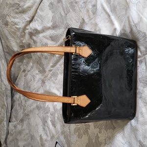 Louis Vuitton Houston Vernis Bag